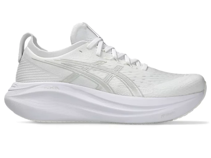  White M Nimbus27